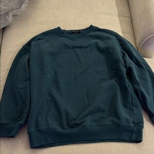 Amazon Efan Crewneck